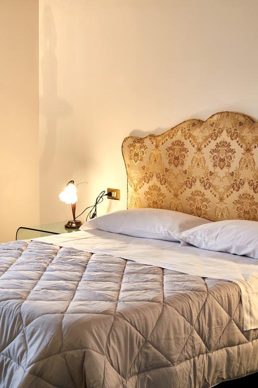 P&P Piazza Bergamo Apartment ภายนอก รูปภาพ